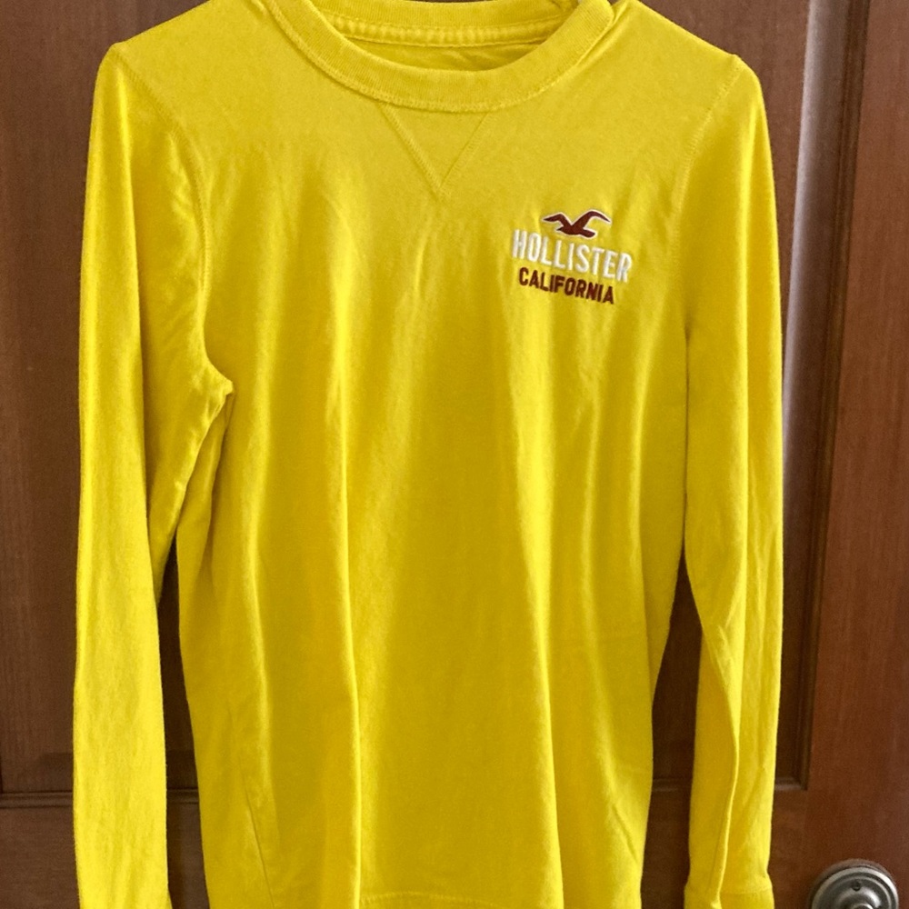 Hollister long sleeve men’s shirt